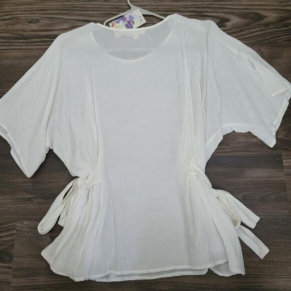 NWT ee:some Women Blouse Top S White Short Sleeves Round Neck Summer Lightweight - Picture 4 of 6